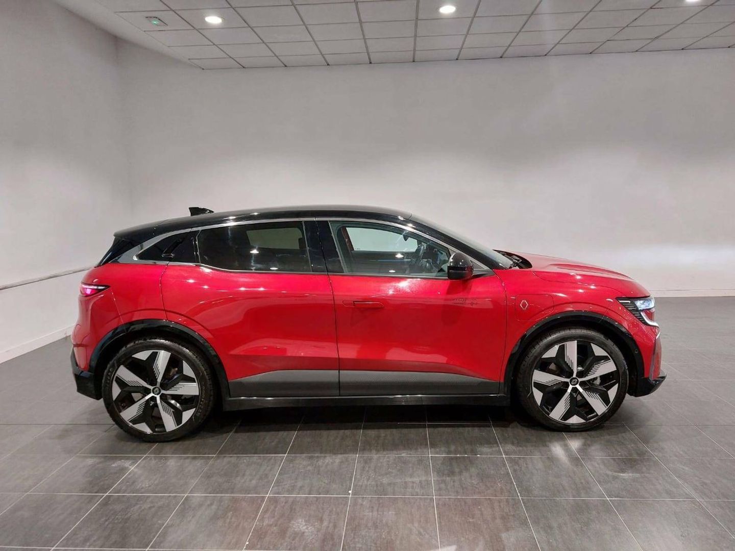Renault Megane E-Tech Techno EV40 96 kW (130 CV) Standard Charge
