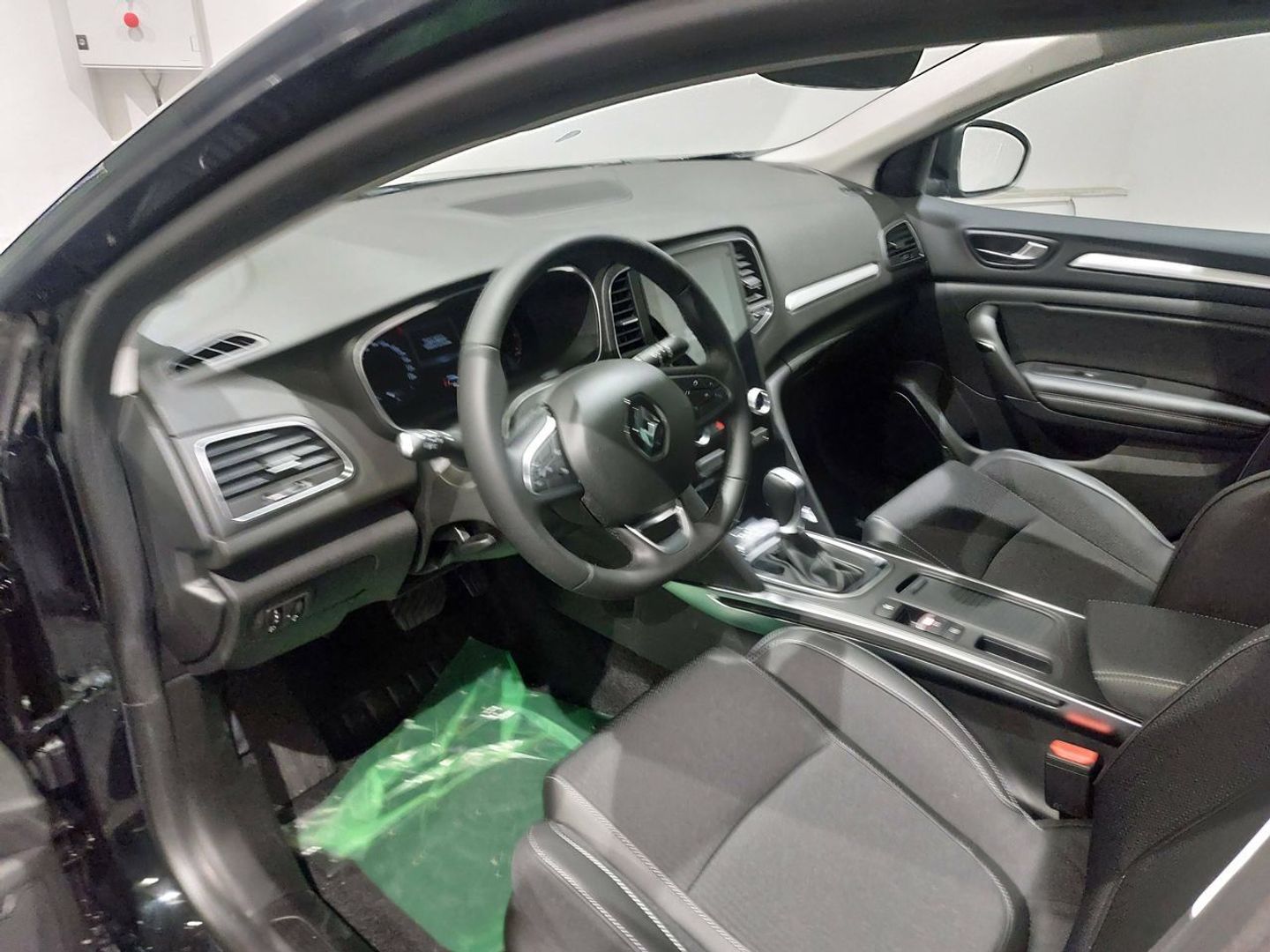 Renault Megane Sport Tourer Techno TCe 103 kW (140 CV) EDC GPF