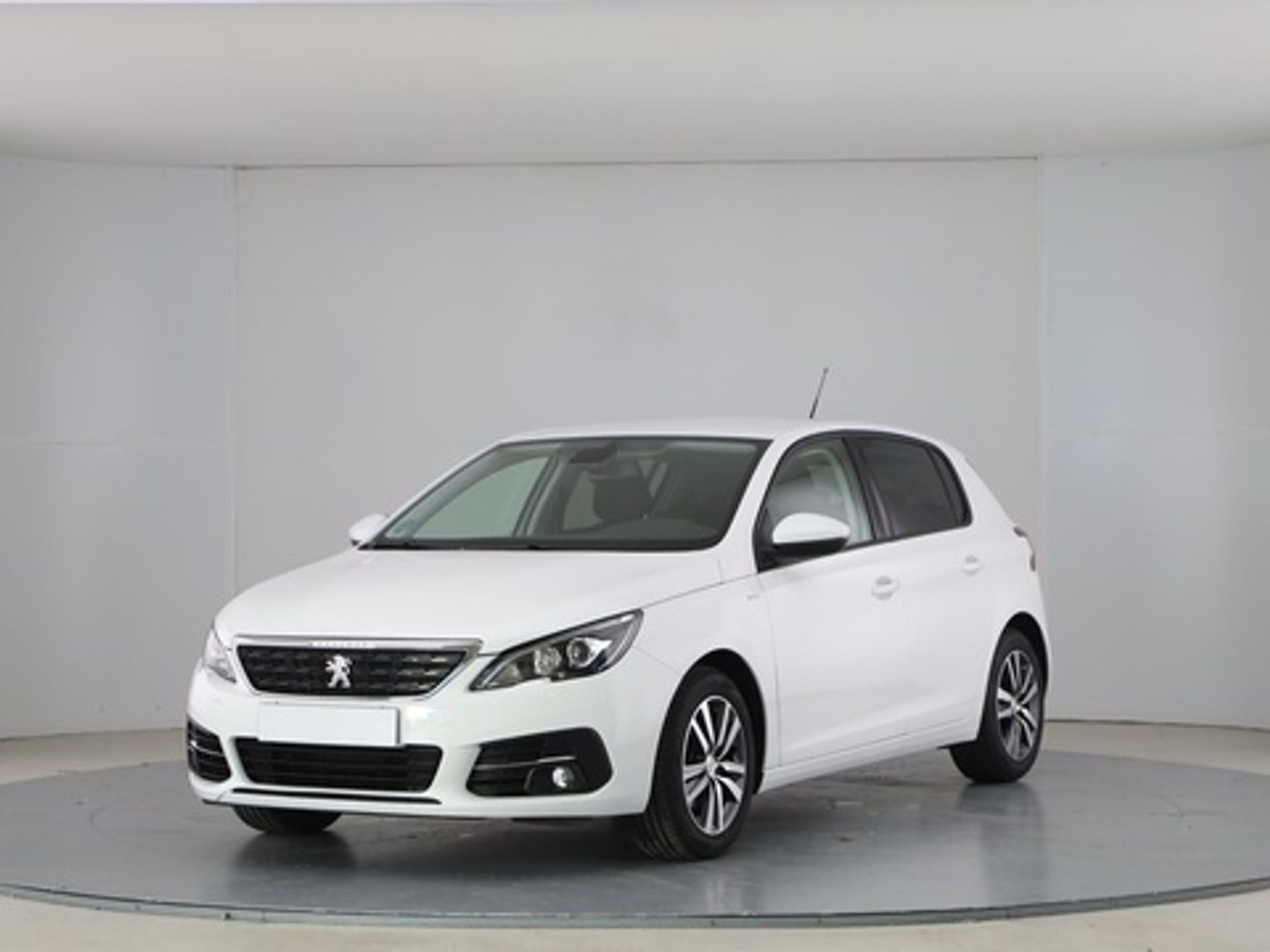 Peugeot 308 BlueHDi 130 S&S Style 96 kW (130 CV) Blanco Compact