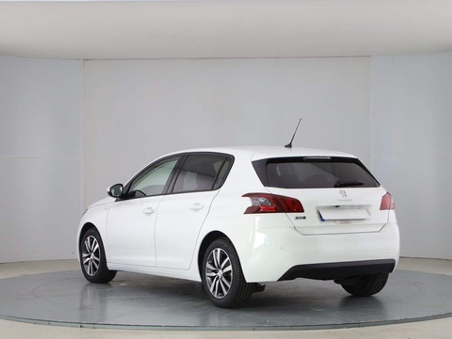 Peugeot 308 BlueHDi 130 S&S Style 96 kW (130 CV)