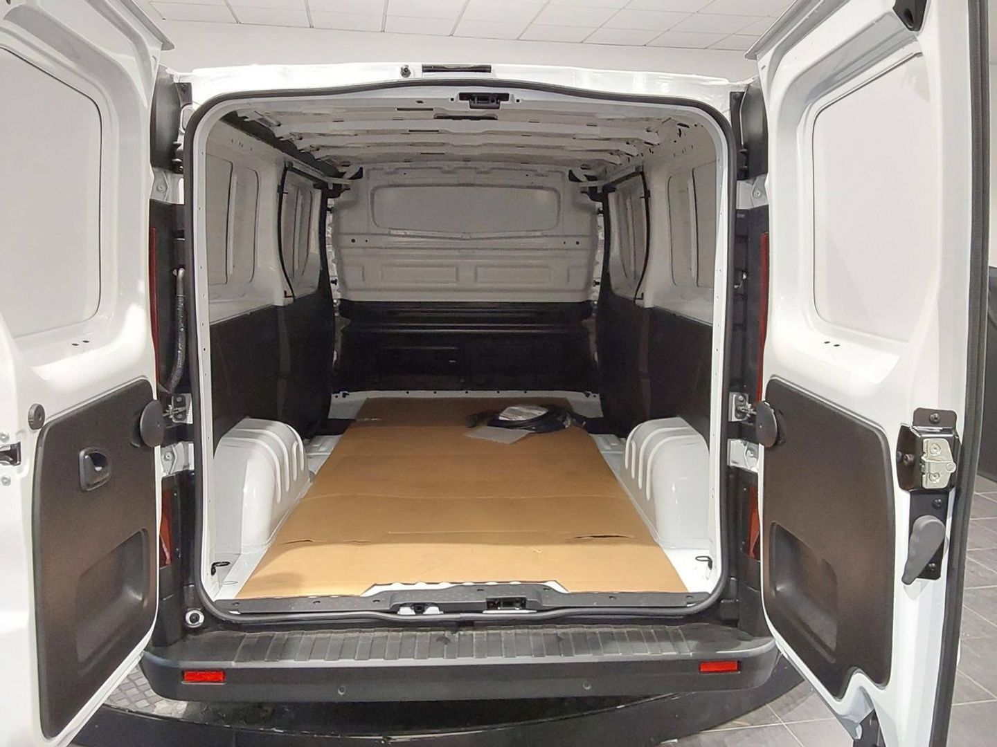 Renault Trafic Furgon E-Tech L2 H1 52kW 90 kW (122 CV)