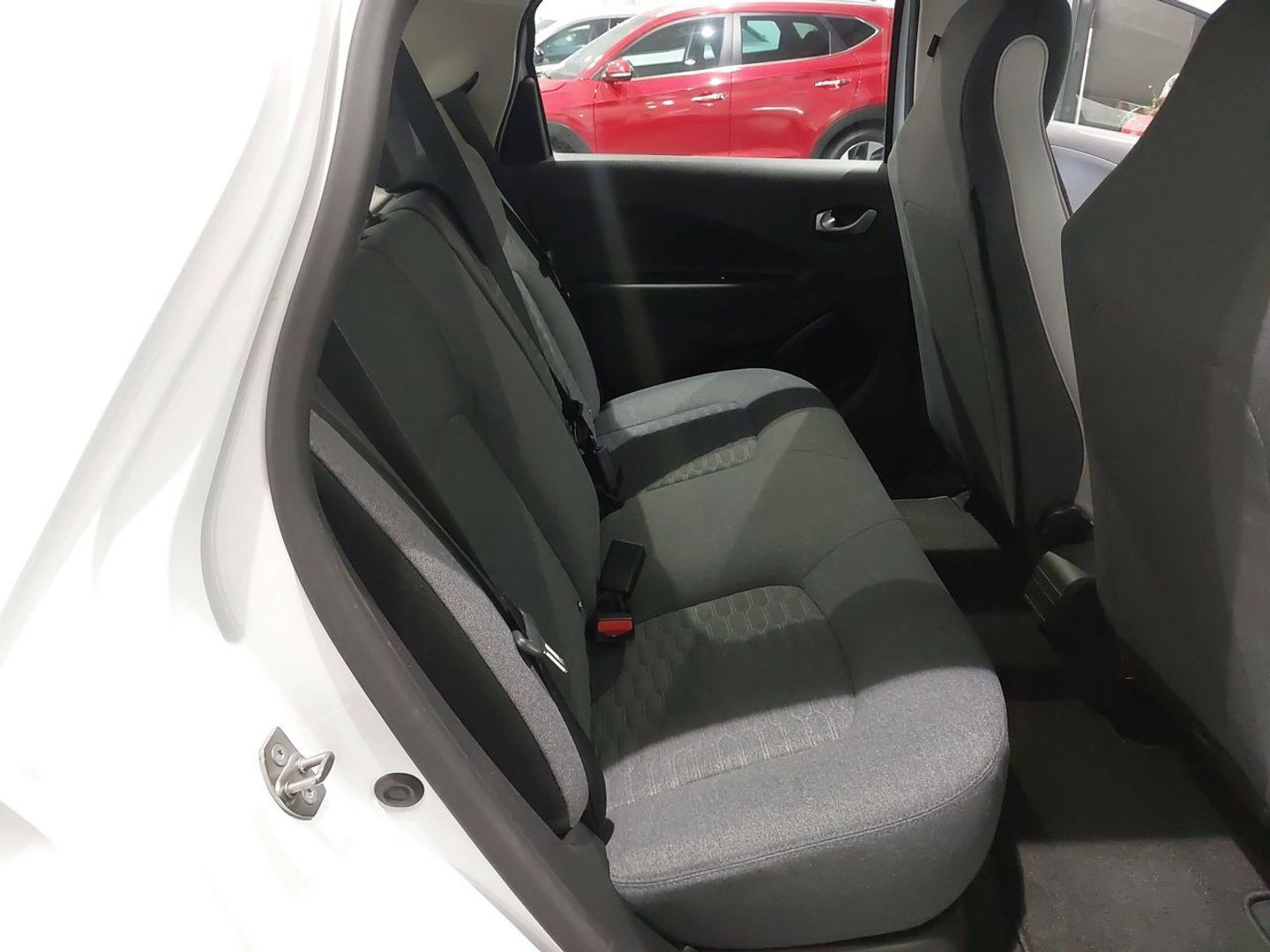 Renault Zoe Evolution R110 batería 50kWh 79 kW (108 CV)