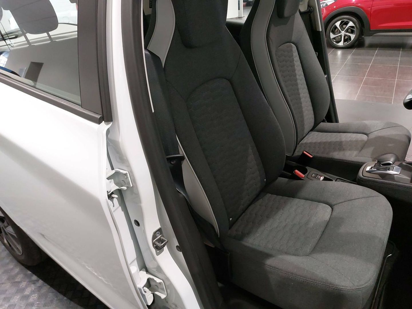 Renault Zoe Evolution R110 batería 50kWh 79 kW (108 CV)