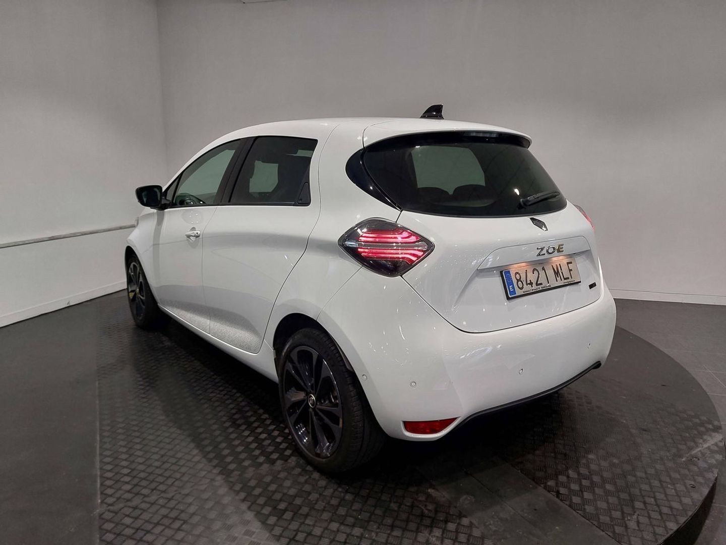 Renault Zoe Iconic R135 batería 50kWh 99 kW (135 CV)