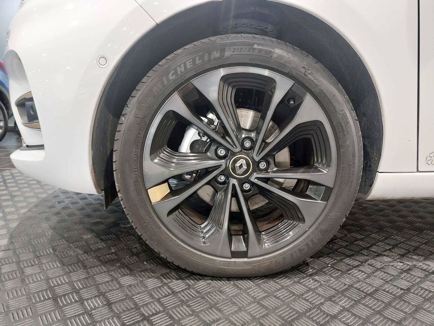 Renault Zoe Iconic R135 batería 50kWh 99 kW (135 CV)