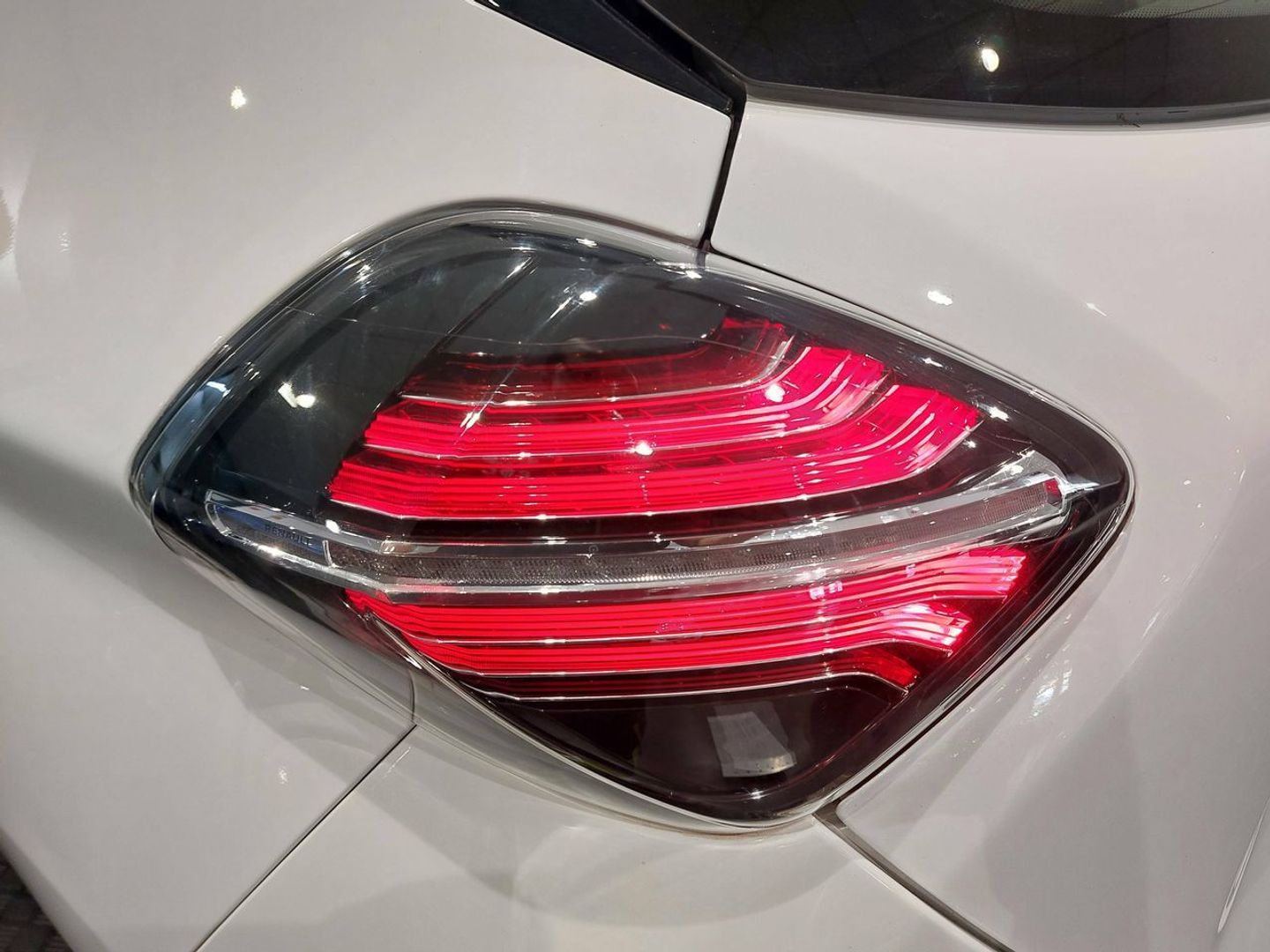 Renault Zoe Iconic R135 batería 50kWh 99 kW (135 CV)