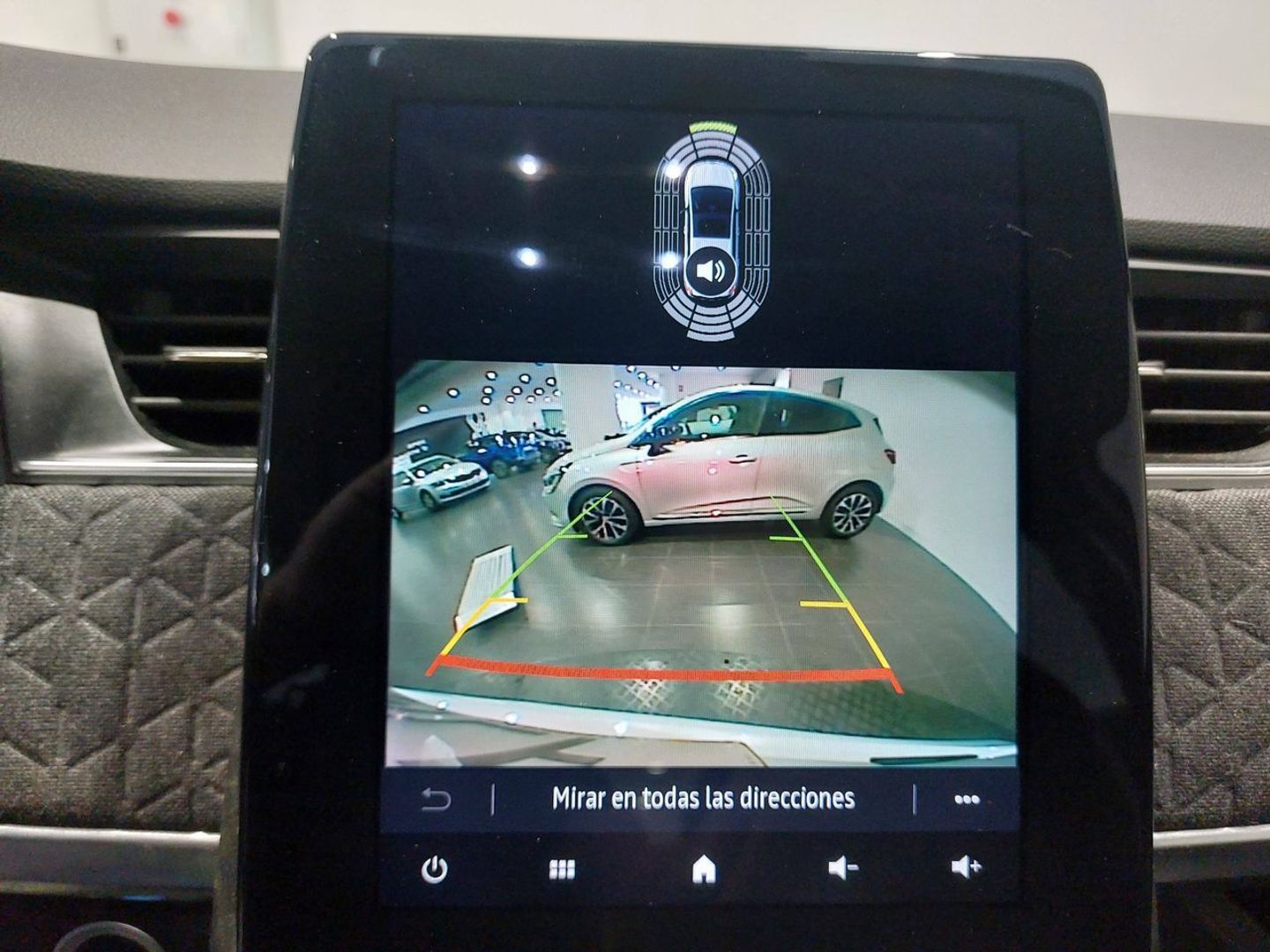 Renault Zoe Iconic R135 batería 50kWh 99 kW (135 CV)