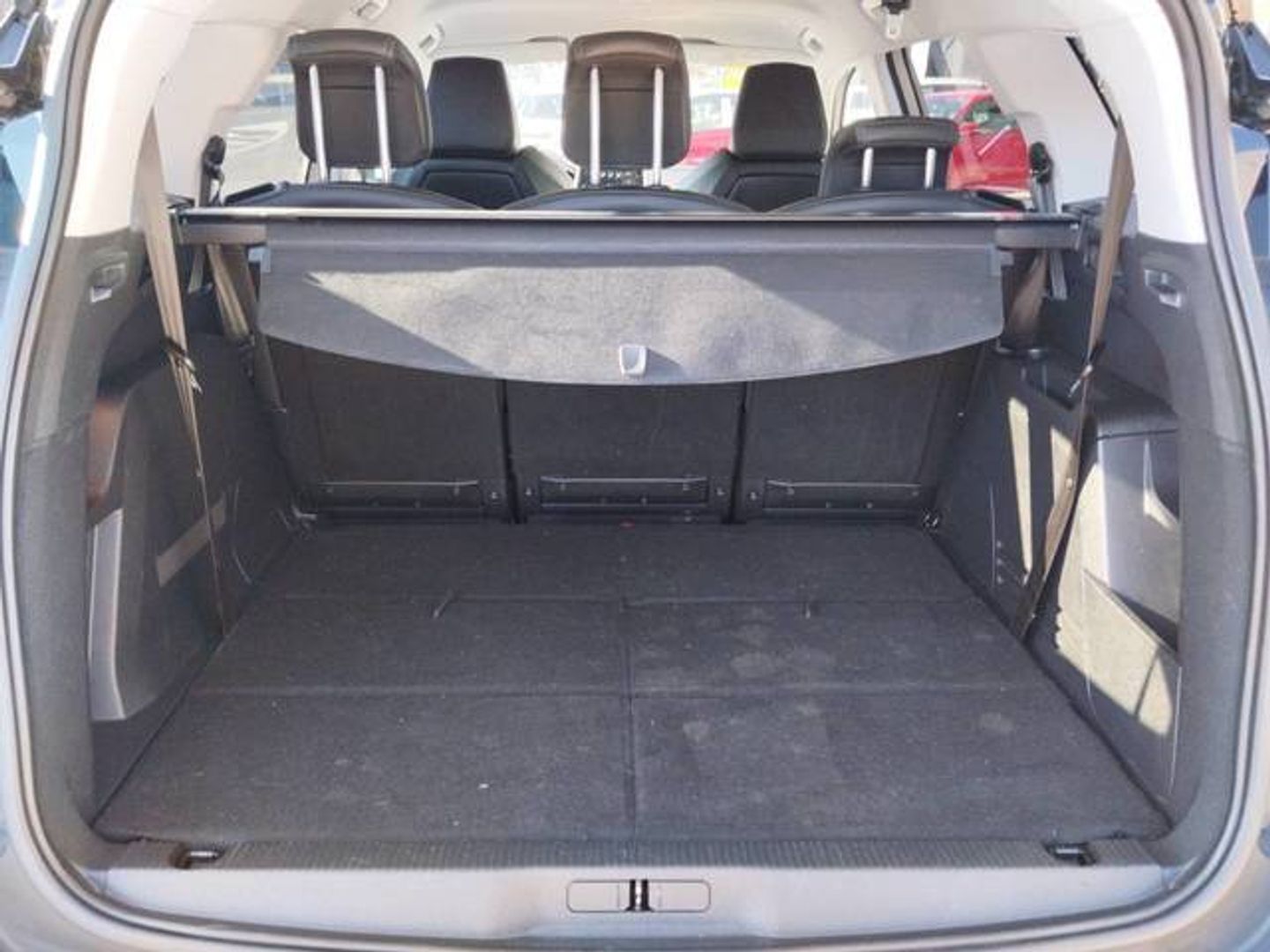 Peugeot 5008 PureTech 130 S&S Allure 96 kW (130 CV)