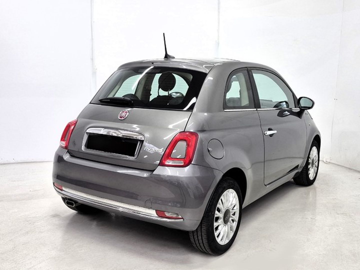 Fiat 500 1.0 Hybrid Dolcevita 51 kW (70 CV)