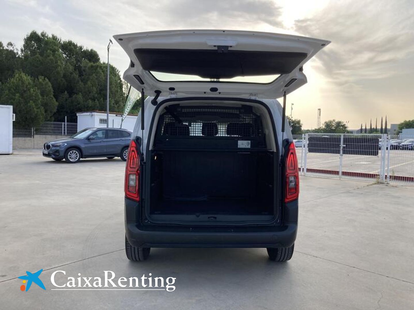 Citroen Berlingo BlueHDi 100 S&S Talla M Live Pack Business 75 kW (102 CV)