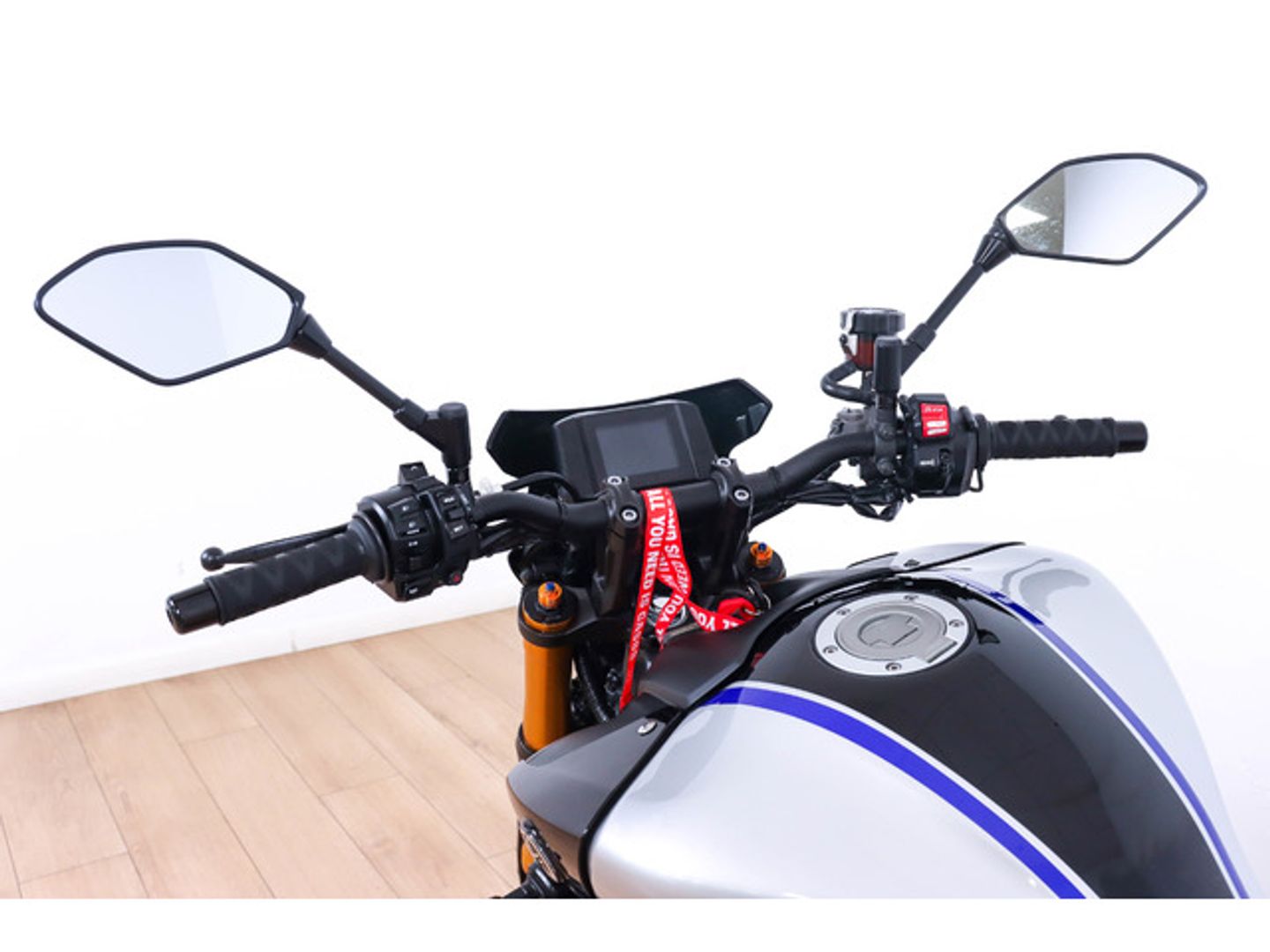 Yamaha MT -09