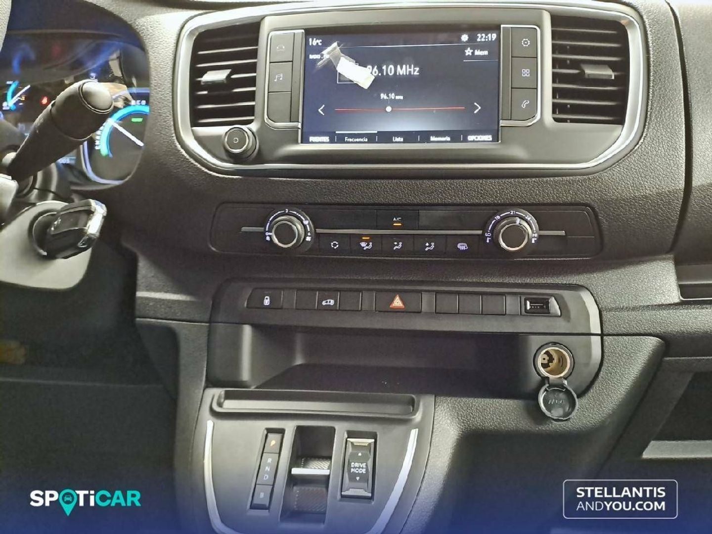 Opel Vivaro-e BEV 75kWh L Standard 100 kW (136 CV)
