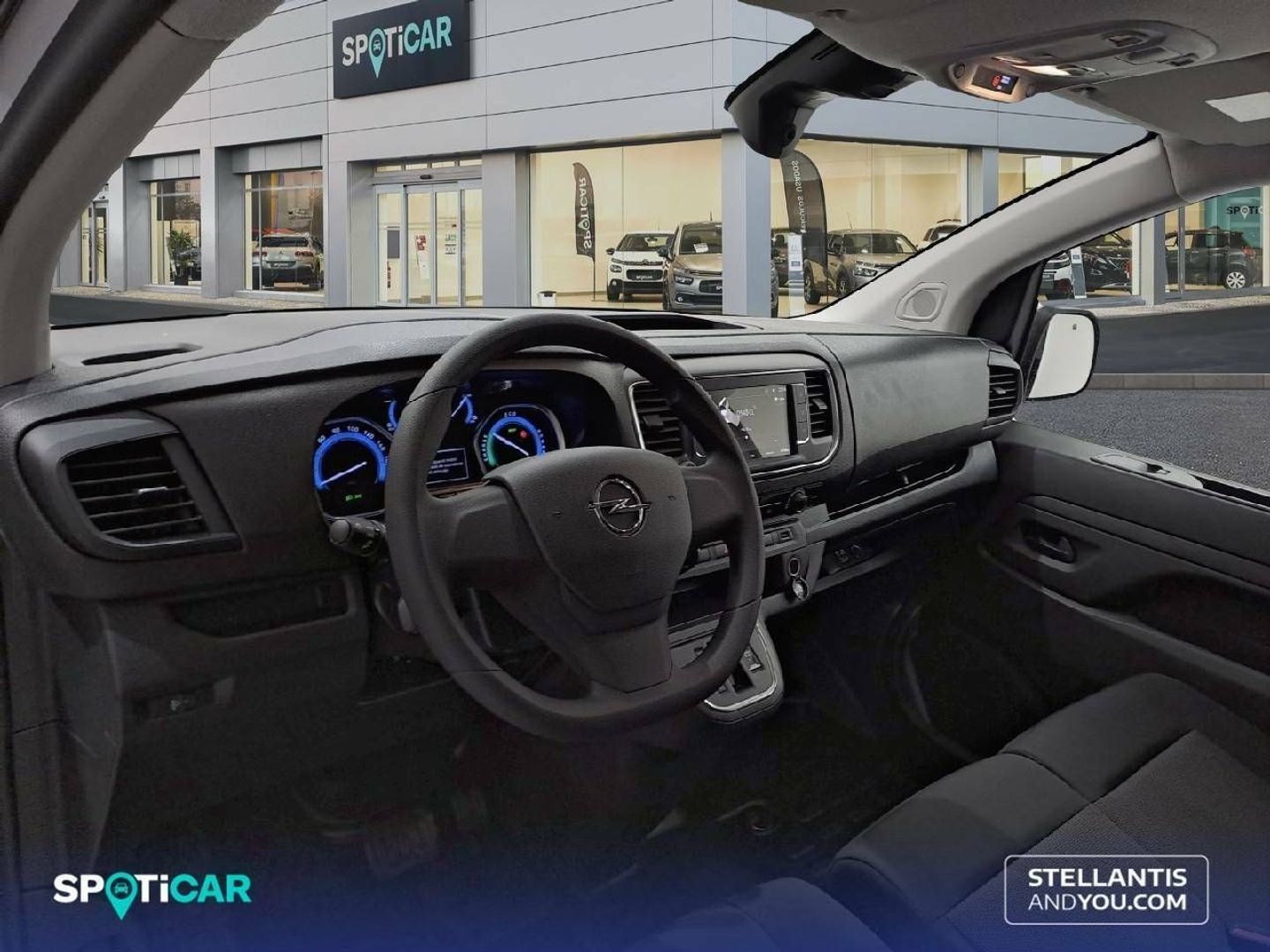 Opel Vivaro-e BEV 75kWh L Standard 100 kW (136 CV)