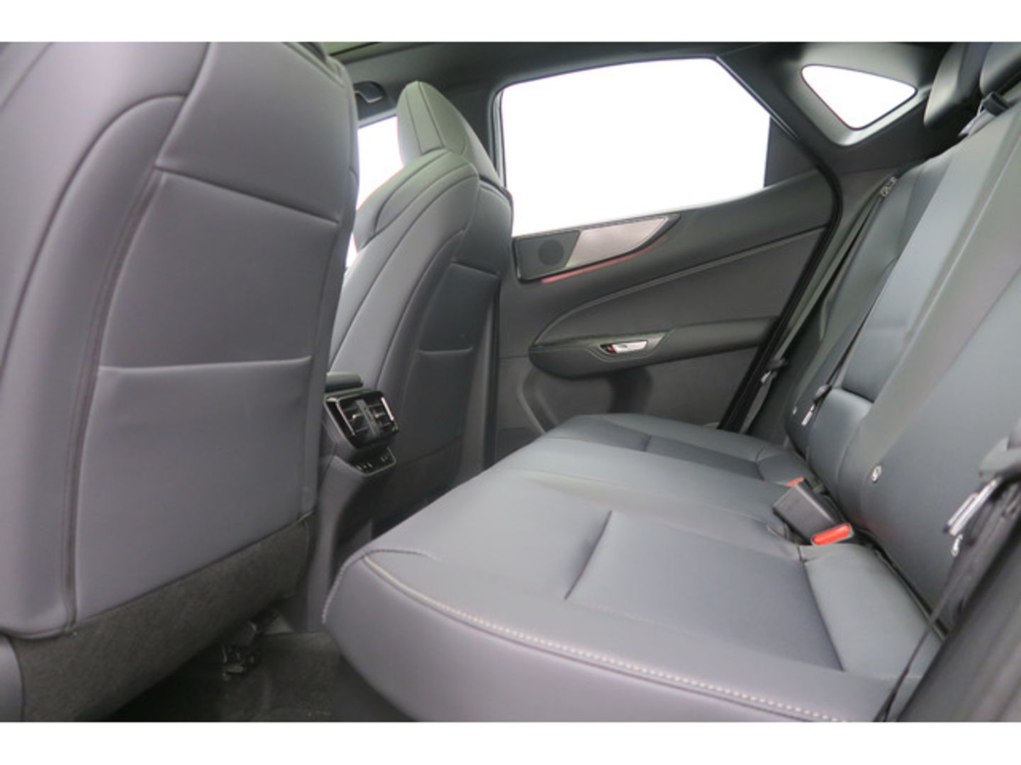 Lexus NX NX 350h F Sport 4WD 178 kW (242 CV)