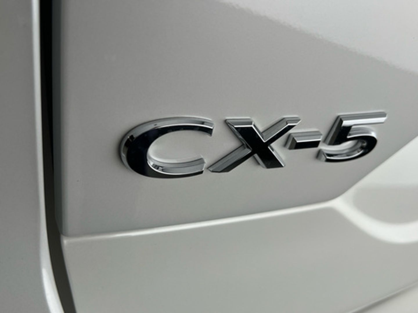Mazda CX-5 2.0 e-Sky G MHEV Homura 121 kW (165 CV)