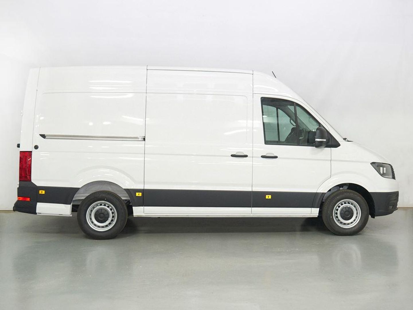 Volkswagen Crafter Furgon Batalla Media TN 2.0 TDI 103 kW (140 CV) 3.000