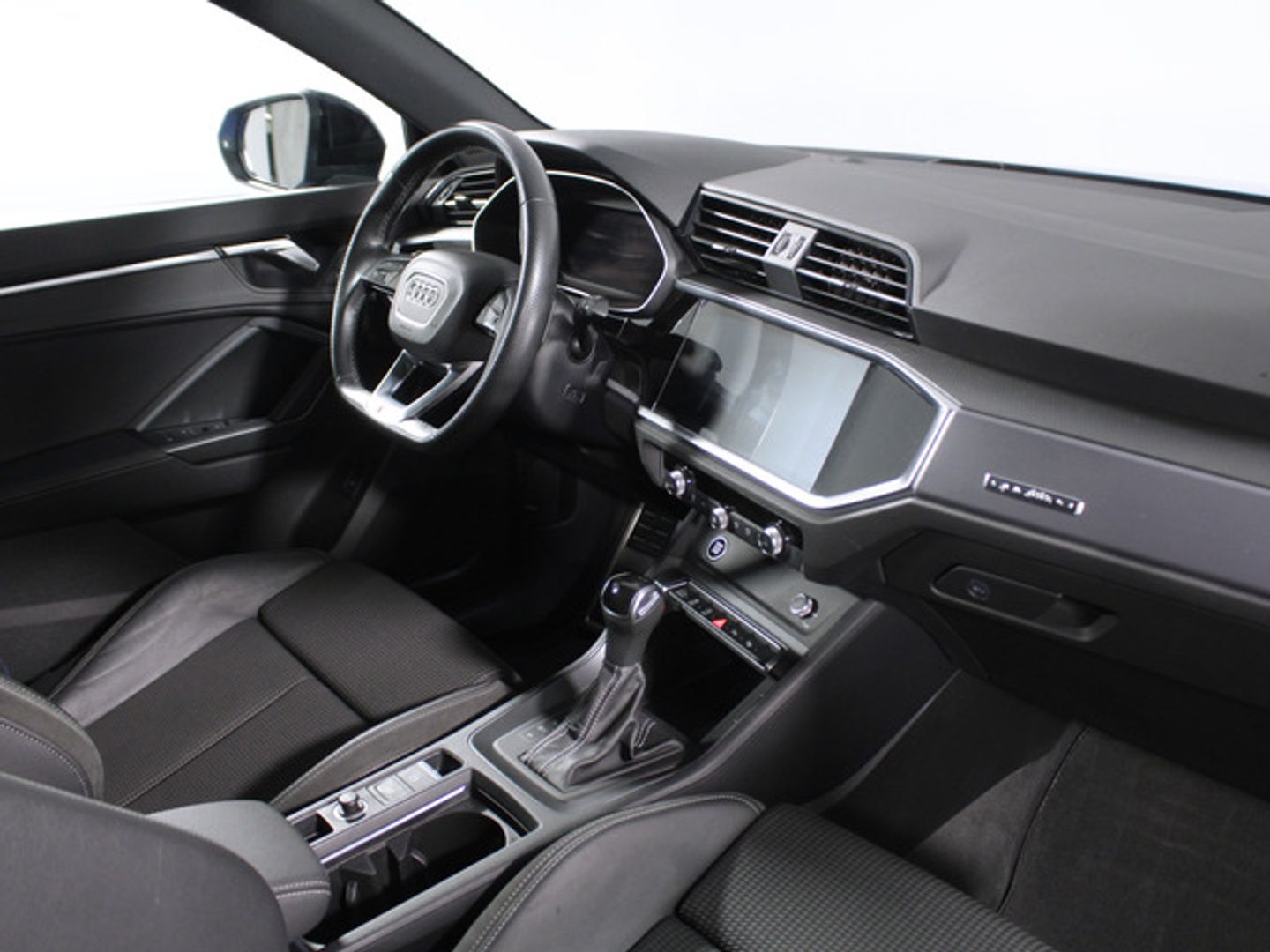 Audi Q3 Black line 40 TFSI quattro 140 kW (190 CV) S tronic