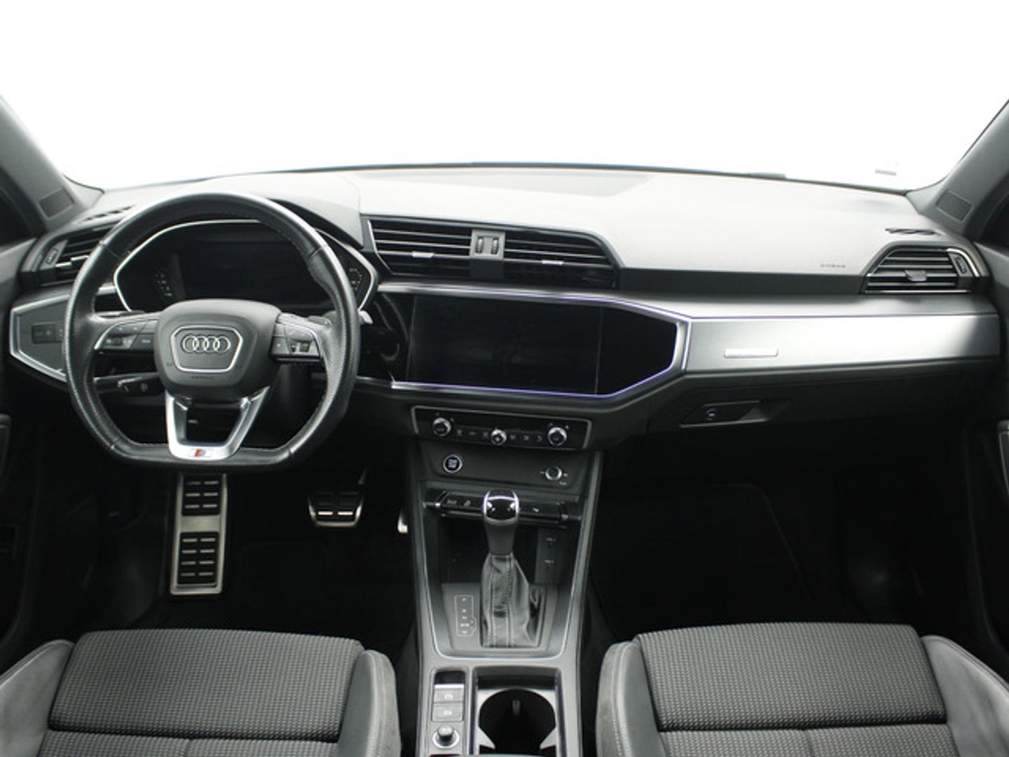 Audi Q3 Black line 40 TFSI quattro 140 kW (190 CV) S tronic