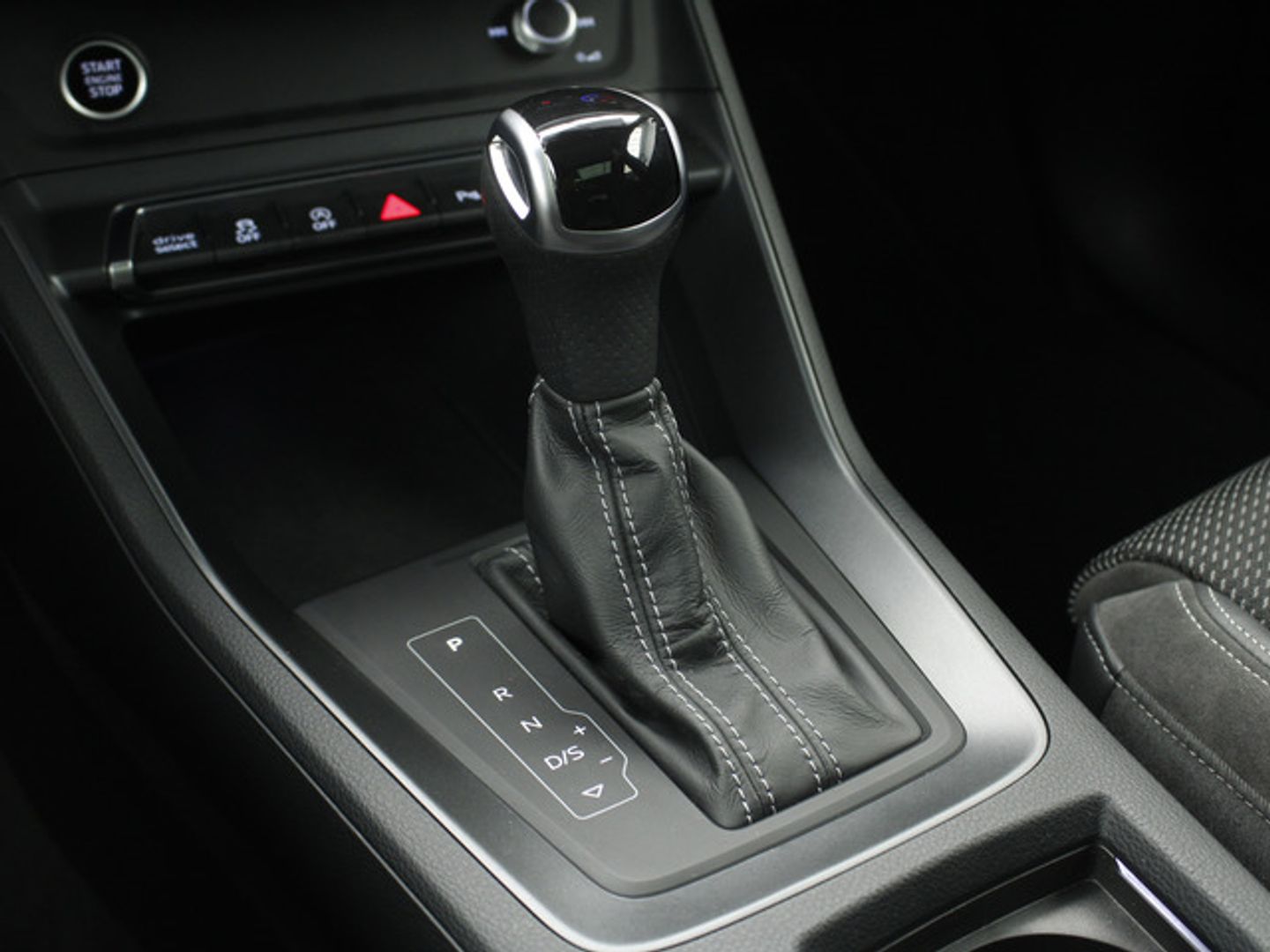 Audi Q3 Black line 40 TFSI quattro 140 kW (190 CV) S tronic