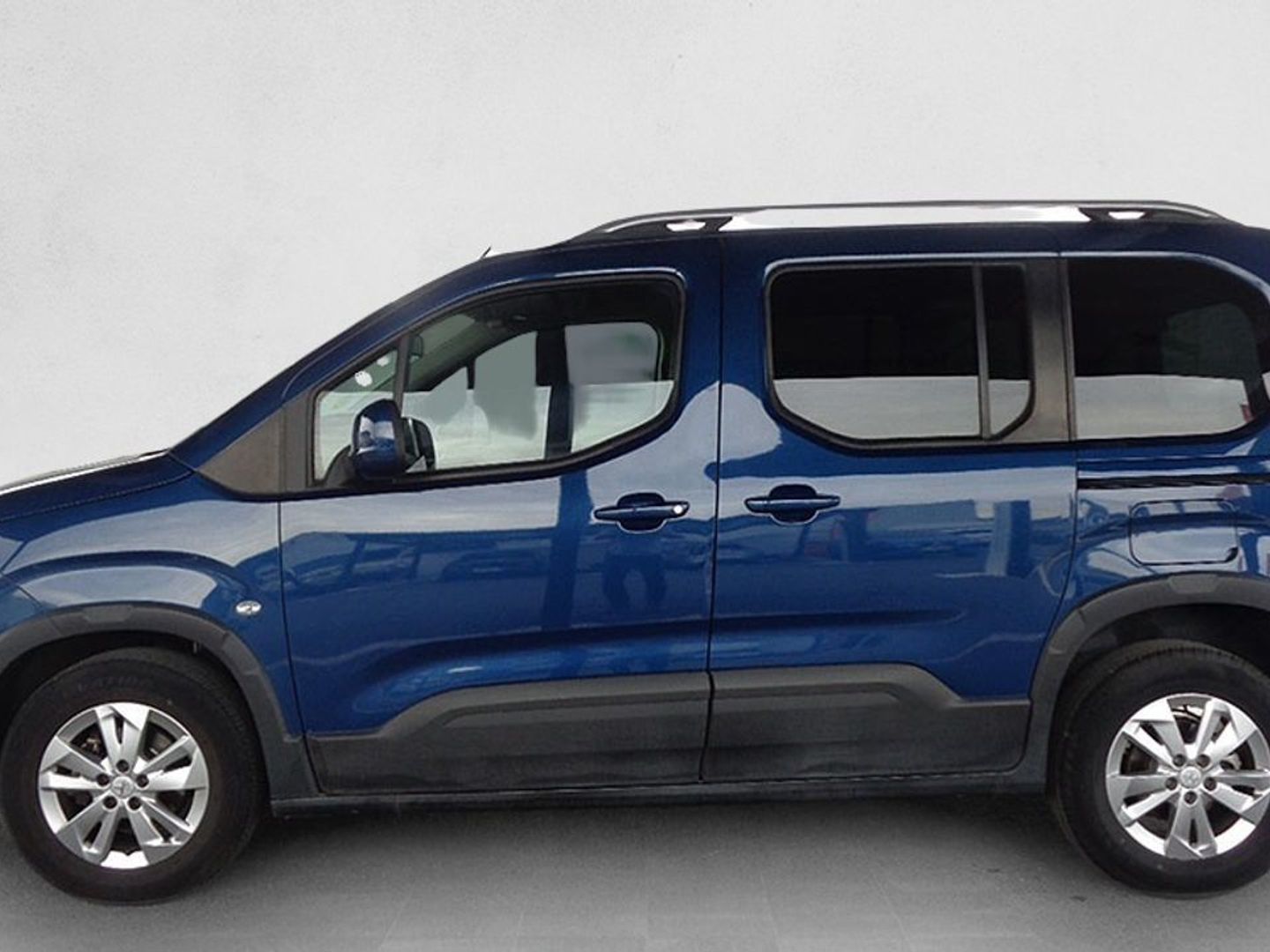 Peugeot Rifter BlueHDi 100 Allure Pack Standard 73 kW (100 CV)