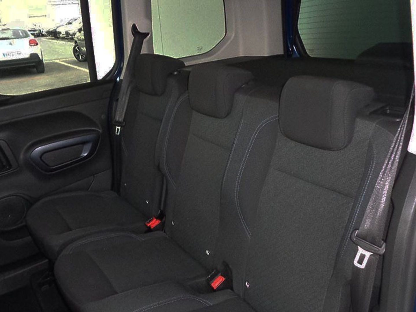 Peugeot Rifter BlueHDi 100 Allure Pack Standard 73 kW (100 CV)