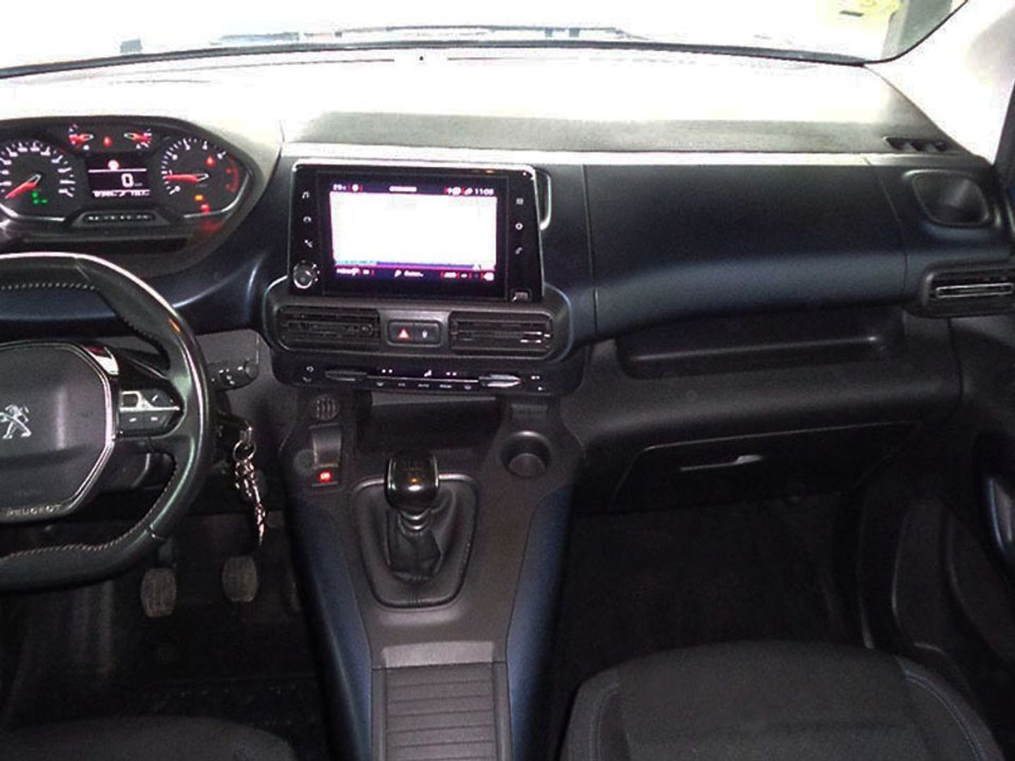Peugeot Rifter BlueHDi 100 Allure Pack Standard 73 kW (100 CV)