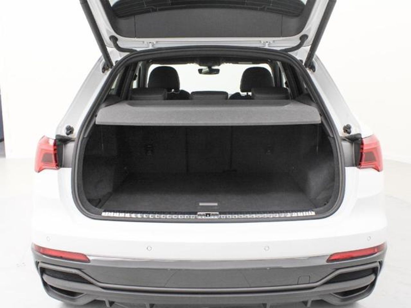 Audi Q3 Black line 35 TDI 110 kW (150 CV) S tronic