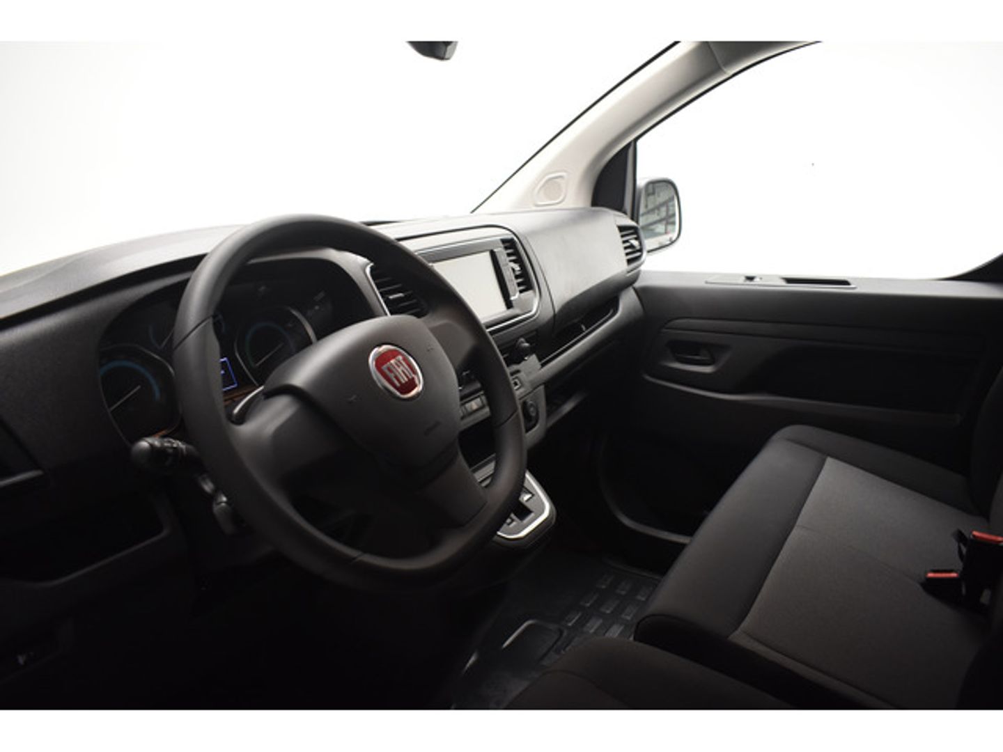Fiat Scudo Furgón 50 kW L3 100 kW (136 CV)