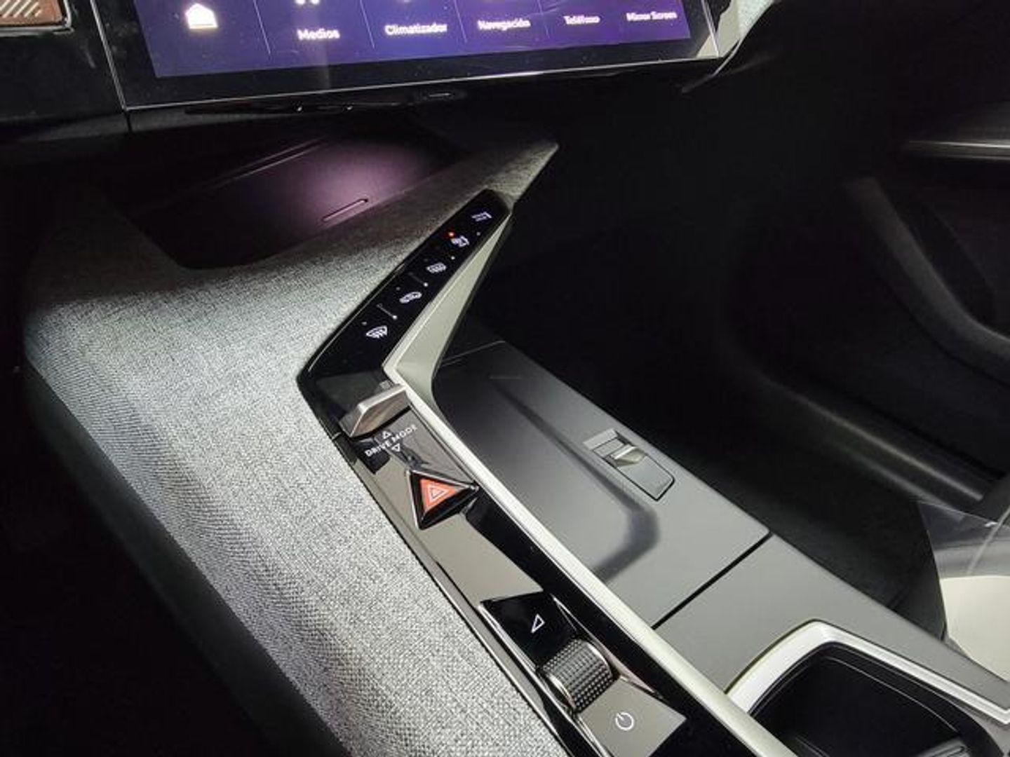 Peugeot 3008 Allure Hybrid eDCS6 100 kW (136 CV)