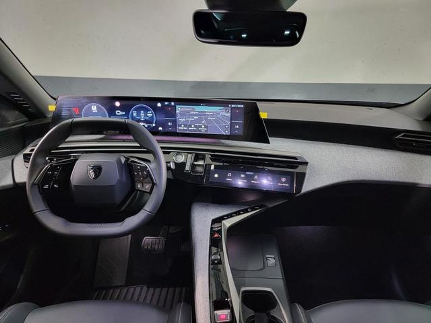 Peugeot 3008 Allure Hybrid eDCS6 100 kW (136 CV)