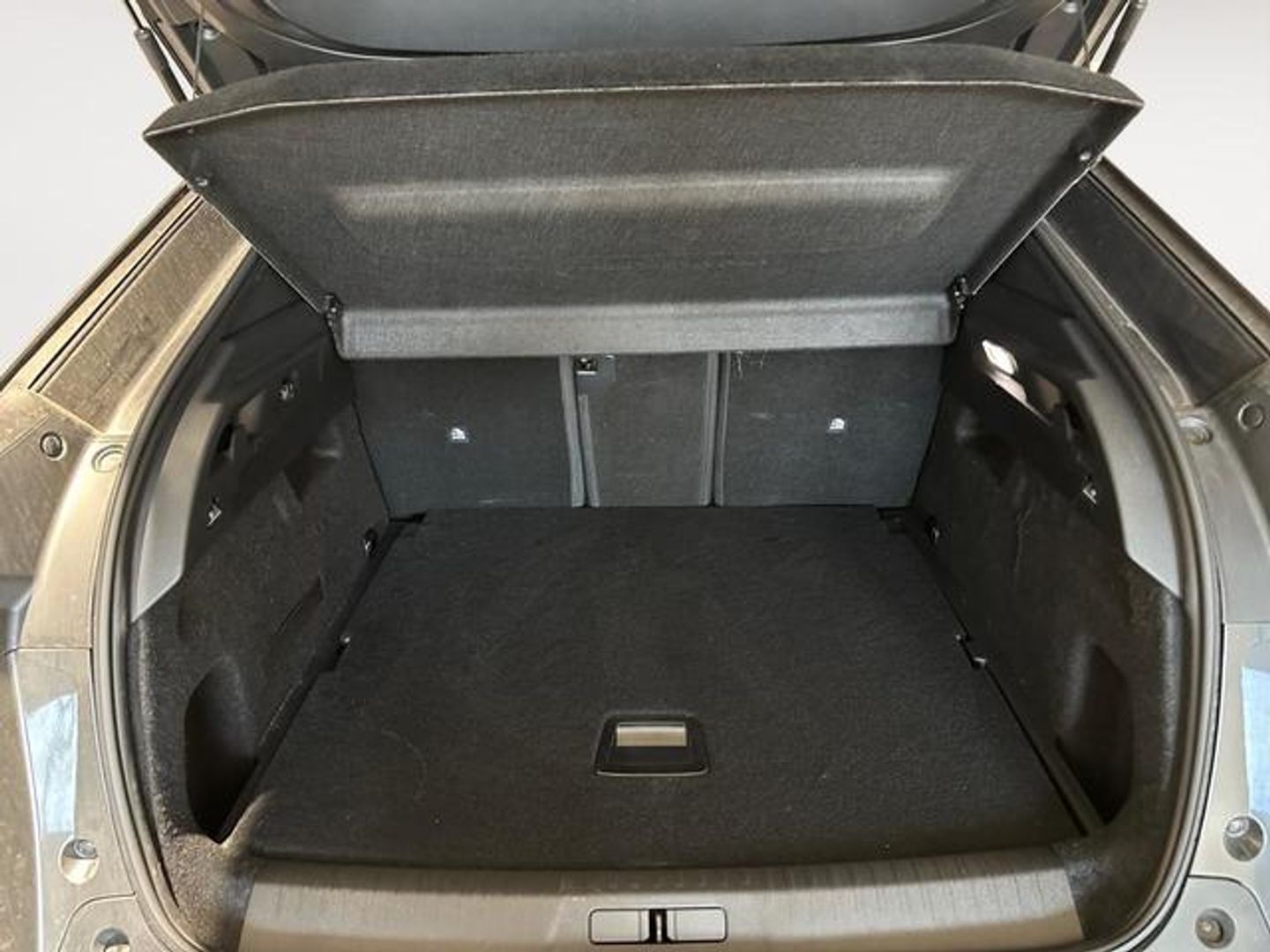 Peugeot 3008 Allure Hybrid eDCS6 100 kW (136 CV)
