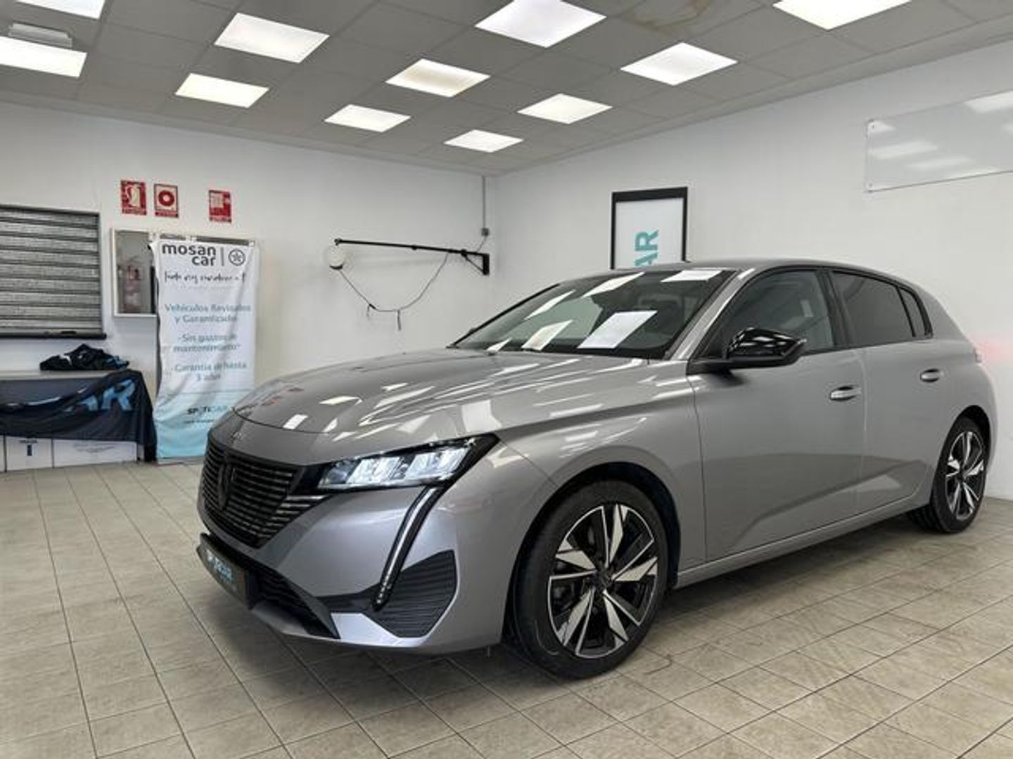 Peugeot 308 BlueHDi 130 S&S Allure EAT8 96 kW (130 CV)