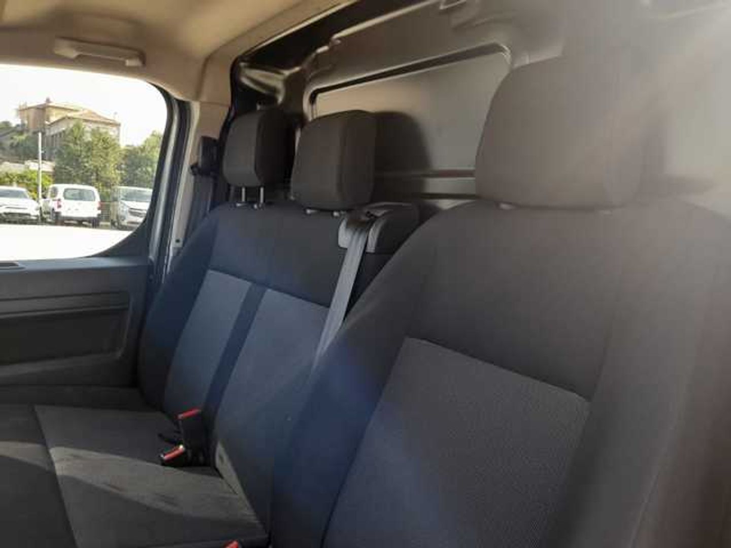 Citroen Jumpy Furgon BlueHDI 120 Talla M 88 kW (120 CV)