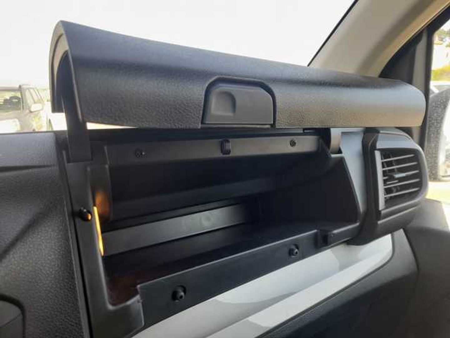 Citroen Jumpy Furgon BlueHDI 120 Talla M 88 kW (120 CV)
