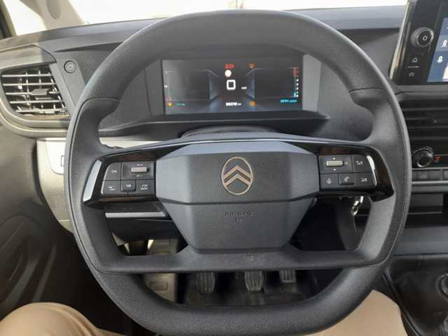 Citroen Jumpy Furgon BlueHDI 120 Talla M 88 kW (120 CV)