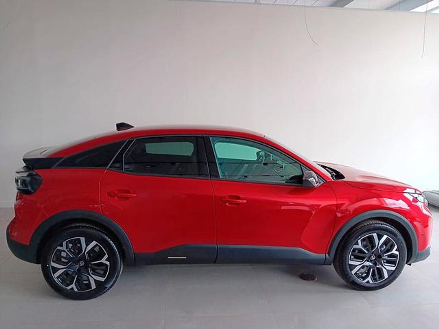 Citroen C4 Hybrid 145 e-DCS6 Max 107 kW (145 CV)