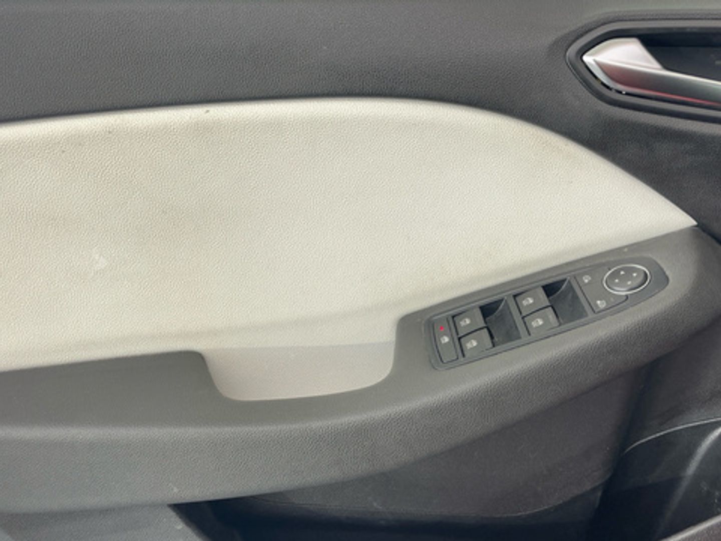 Renault Clio Engineered E-Tech híbrido 103 kW (140 CV)