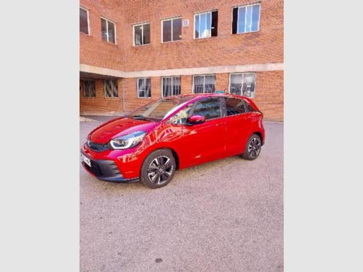 Honda Jazz 1.5 i-MMD Advance 90 kW (122 CV) Rojo Sedan