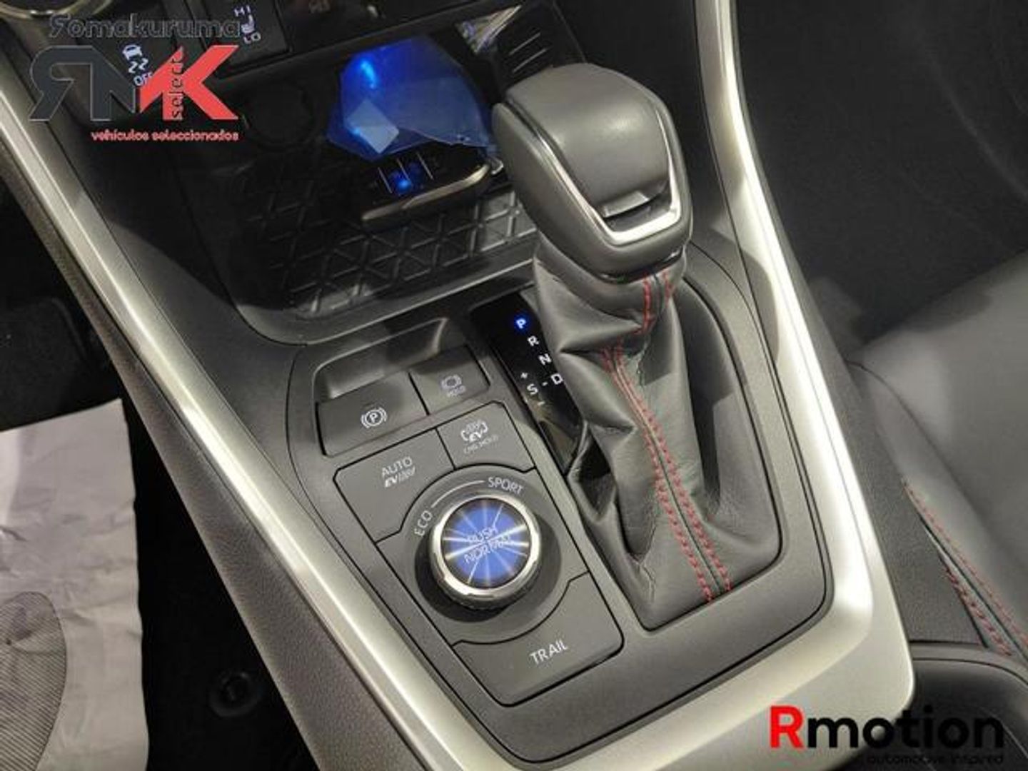 Suzuki Across 2.5 PHEV 4WD 225 kW (306 CV)