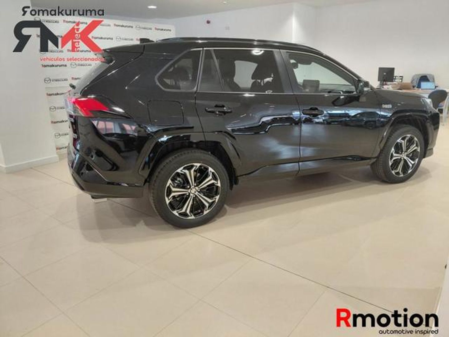 Suzuki Across 2.5 PHEV 4WD 225 kW (306 CV)