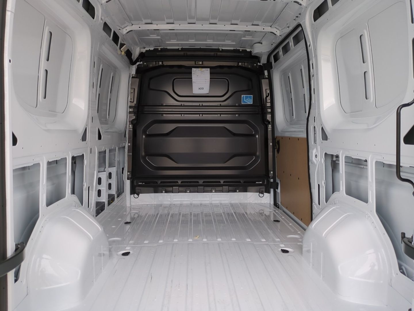 Renault Master E-Tech Furgon Gran Autonomía L2H2 3500 105 kW (143 CV) Blanco Industrial