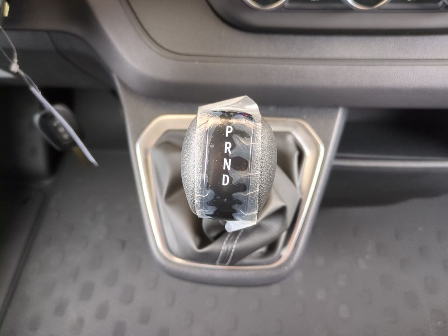 Renault Trafic Furgon E-Tech L2 H1 52kW 90 kW (122 CV) Blanco Industrial