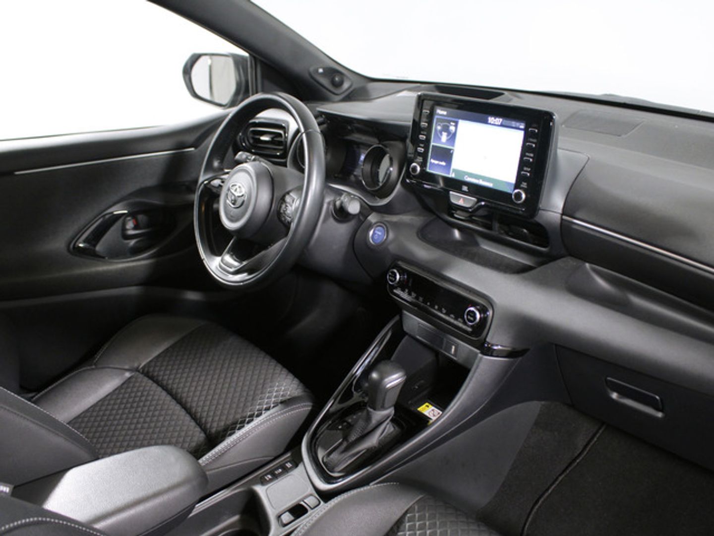 Toyota Yaris 1.5 120H Style Plus 85 kW (116 CV)