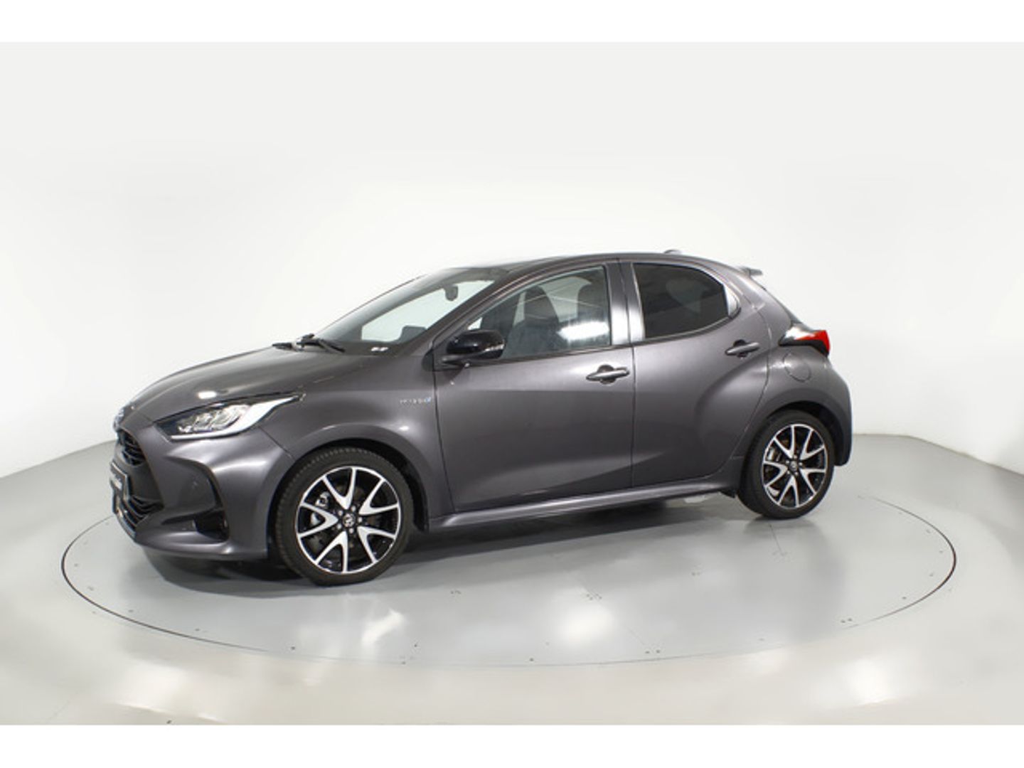 Toyota Yaris 1.5 120H Style Plus 85 kW (116 CV)