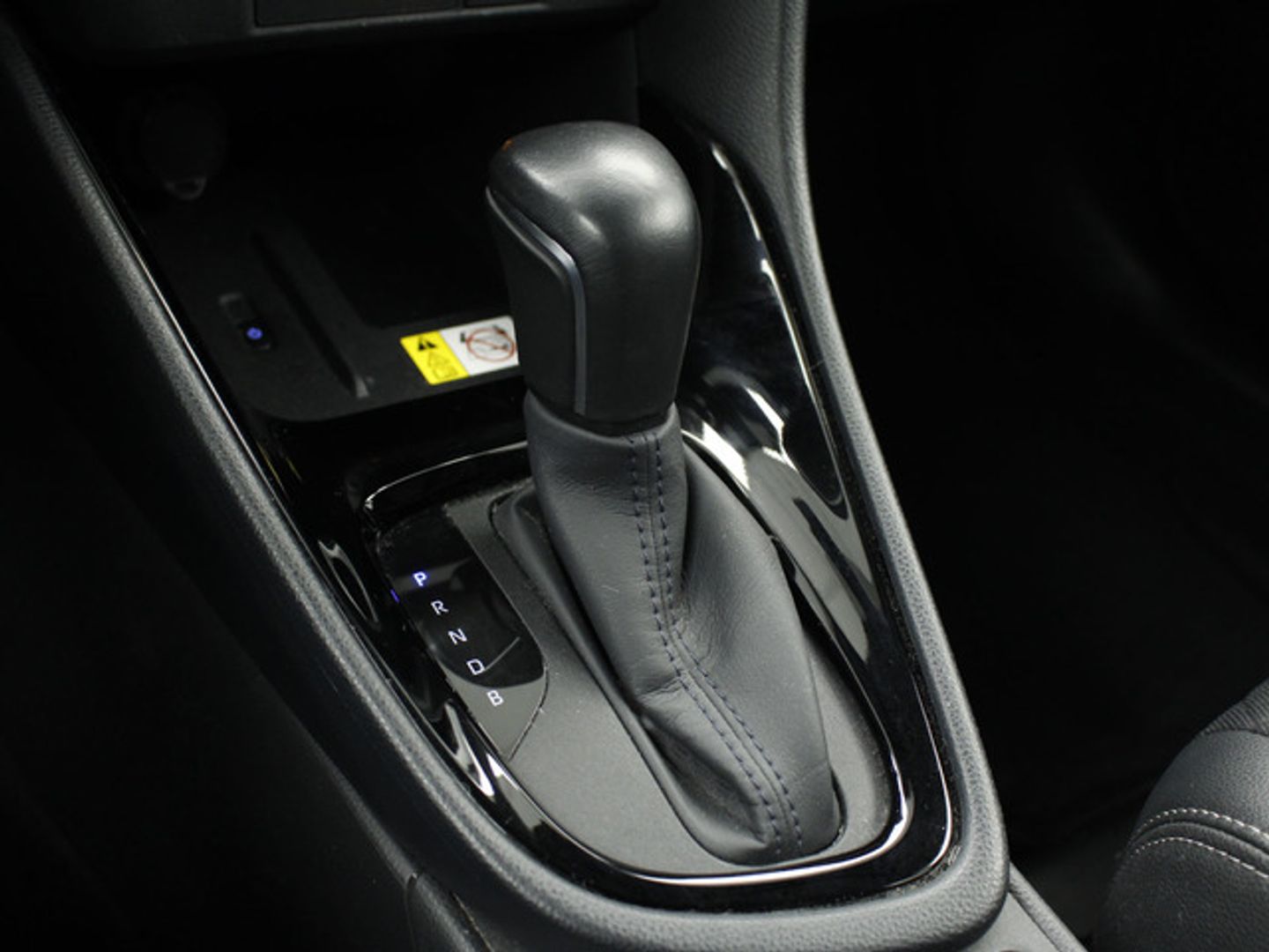 Toyota Yaris 1.5 120H Style Plus 85 kW (116 CV)