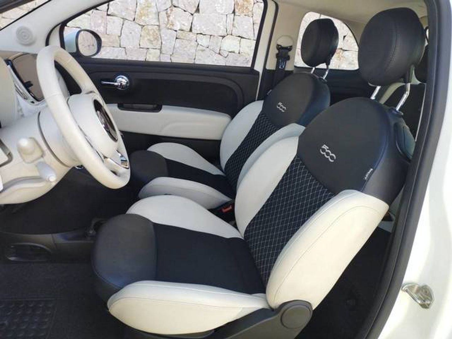 Fiat 500 1.0 Hybrid Dolcevita 51 kW (70 CV)