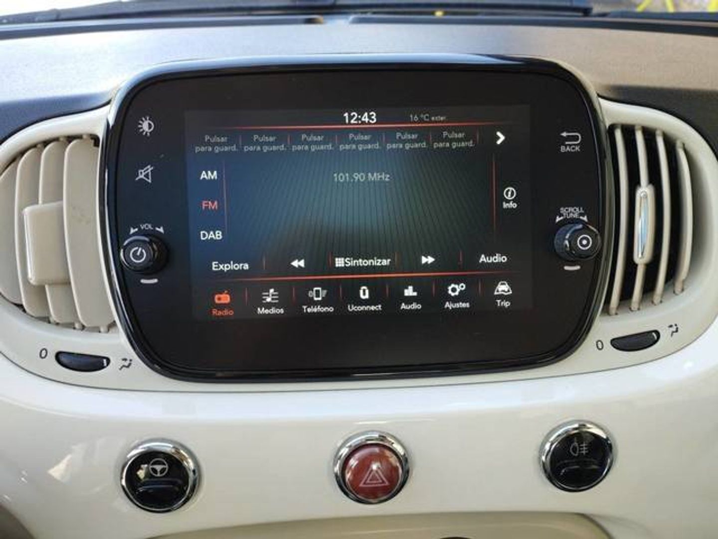 Fiat 500 1.0 Hybrid Dolcevita 51 kW (70 CV)