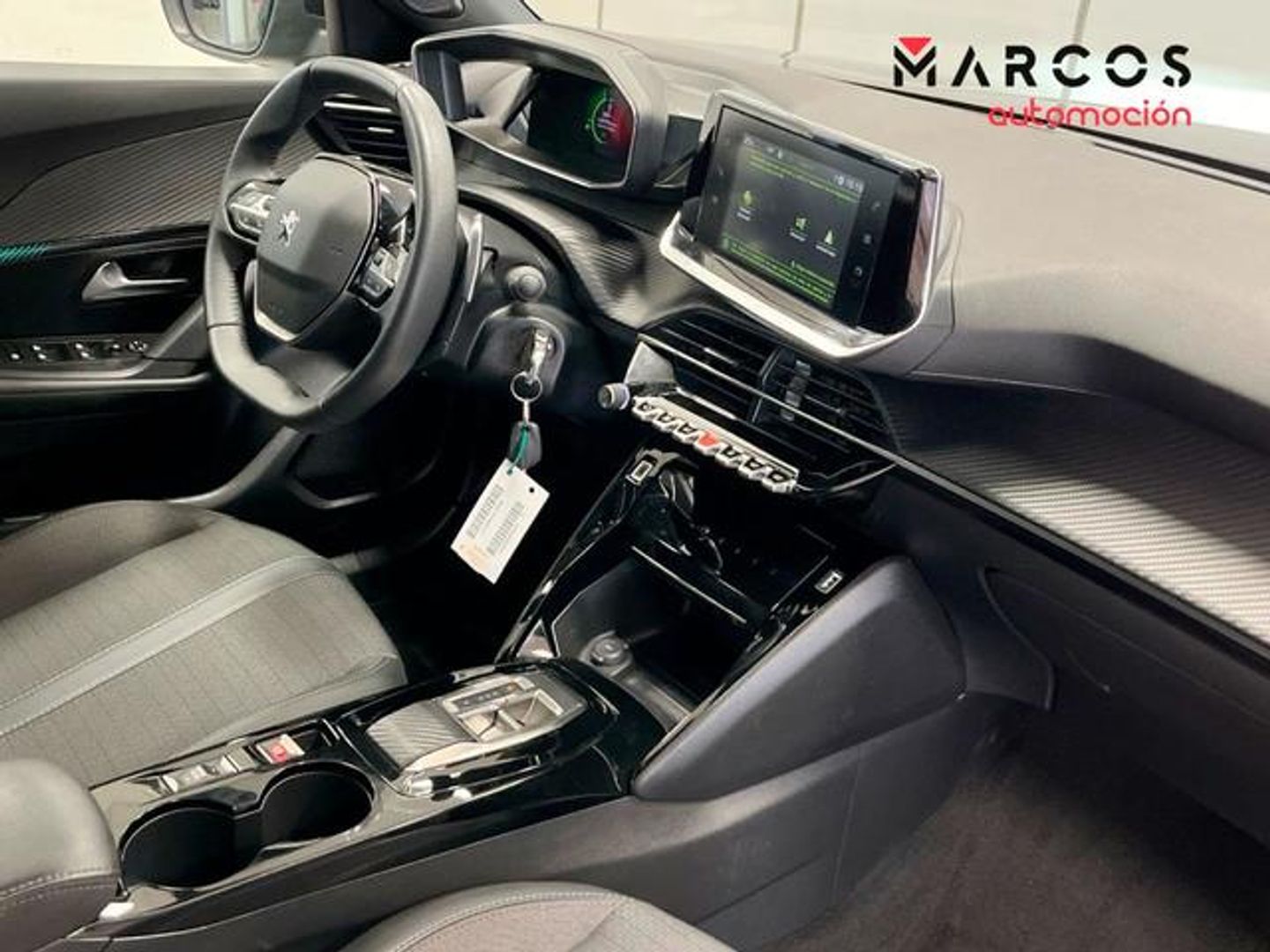 Peugeot 2008 PureTech 130 S&S Allure Pack EAT8 96 kW (130 CV)