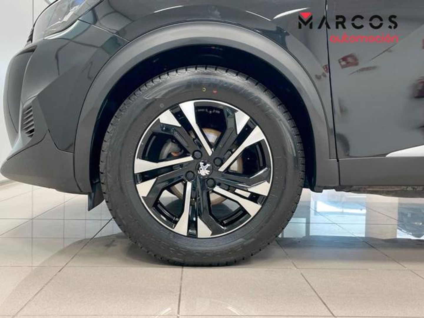 Peugeot 2008 PureTech 130 S&S Allure 96 kW (130 CV)