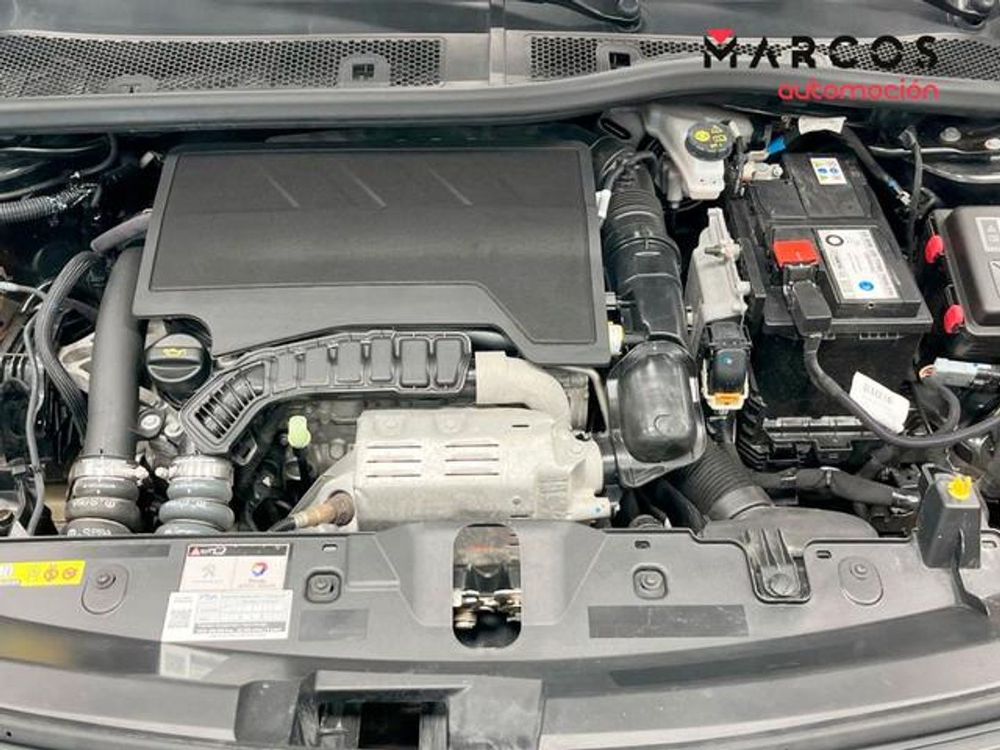 Peugeot 2008 PureTech 130 S&S Allure 96 kW (130 CV)
